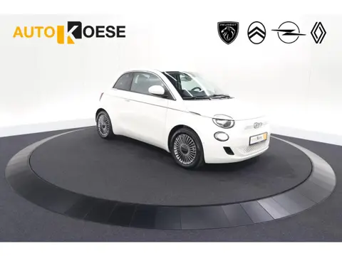 Fiat 500 Icon 42 kWh | 96.4% SoH | Dodehoekdetectie | Camera | Parkeersensoren | Pack Winter