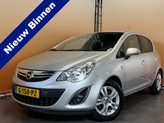 Opel Corsa 1.2-16V Selection 5 deurs | lichtmetaal | youngtimer | airco | apk 11/27