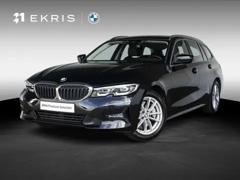 BMW 3 Serie 330i Touring | High Executive | Parking Assistant | HIFI | 17 inch | Cruise Control | Tr