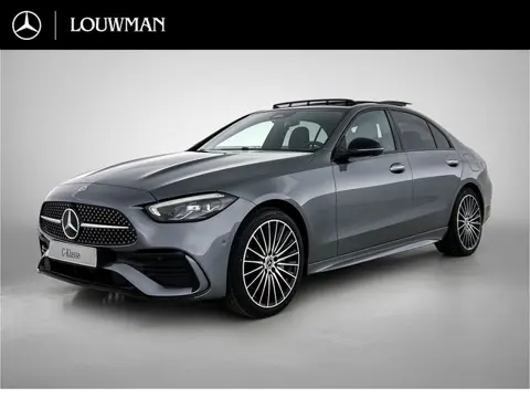Mercedes-Benz C-Klasse 300 e 140 Years Edition | Comfortpakket Plus | Nightpakket | Winterpakket | P