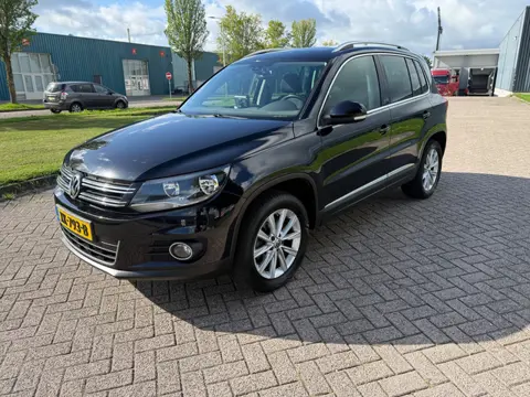 Volkswagen Tiguan 1.4 TSI Sport&Style