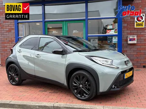Toyota Aygo X 1.0 VVT-i MT Premium | Apple Carplay/android auto | Climate control | Lage kilometerst