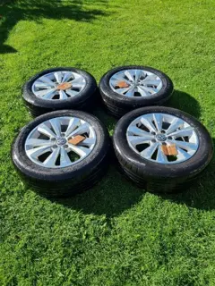 4 16" lichtmetalen VW velgen te koop