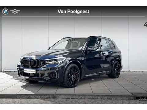 BMW X5 xDrive45e High Executive M-Sport 22 Inch / Comfort Acces / Getinte Ramen Achter / Stoelverwar