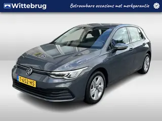 Volkswagen Golf 1.0 eTSI Life / AUTOMAAT/ PARK.SENSOREN V+A/ CAMERA/ ACC/ APP-CONNECT/ KEYLESS START