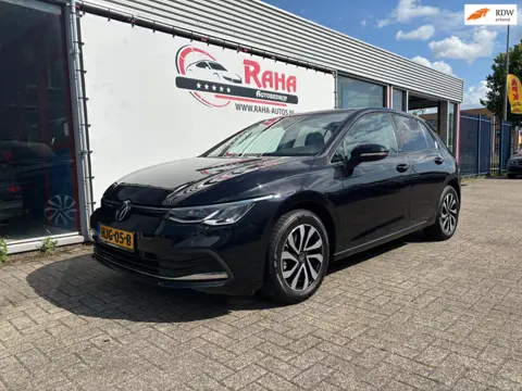 Volkswagen GOLF 1.0 eTSI Life Business