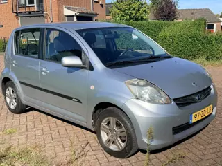 Subaru Justy 1.0 Comfort- mooi auto zuiing grote beurt gehad