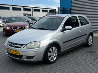 Opel Corsa 1.2-16V Silverline