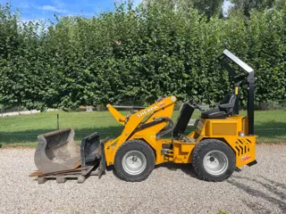 SHERPA 300 Shovel Wiellader