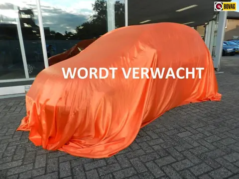 Peugeot 207 CC Cabrio 1.6 VTi 120pk AIRCO / LAGE KMSTAND