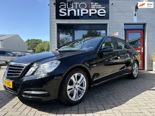 Mercedes-Benz E-klasse 200 CGI Avantgarde -CLIMA-CRUISE-STOELVERWARMING-TREKHAAK-1900 KG TREKGEWICHT