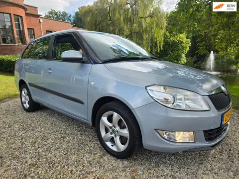 Skoda Fabia Combi 1.2 TSI AUTOMAAT/airco/CRUISE