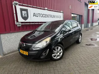 Opel Corsa 1.2-16V BlitZ // Navi // PDC // TRK.HK // 5-DRS