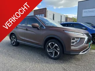 Mitsubishi Eclipse Cross 2.4 PHEV Intense+ NAVI/LM/CAMERA/CARPLAY/CRUISE