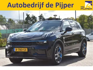 Lynk & Co 01 1.5 PHEV 261 pk | Facelift | Trekhaak | 360 gr.camera | Pano | Keyless | Carplay | DAB 