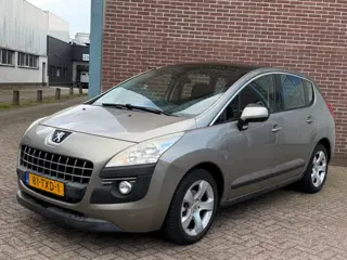 Peugeot 3008 1.6 VTi ST | Nap | Pano | Netjes