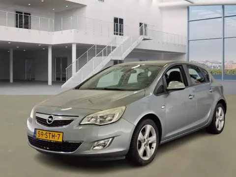 Opel Astra 1.4 Turbo Edition/ NAVI/ CRUISE