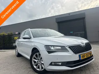 Škoda Superb Combi 1.6 TDI Xenon|Leer|Keyless|Camera|Clima|Sensor