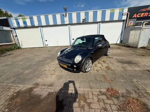 Mini Cabrio 1.6 Cooper