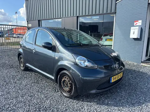 Toyota Aygo 1.0-12V + | 5-drs. | Airco APK 12-2026