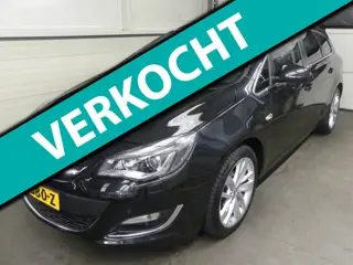 Opel Astra Sports Tourer 1.4 Turbo Sport + - Cruise Control - Parkeersensoren
