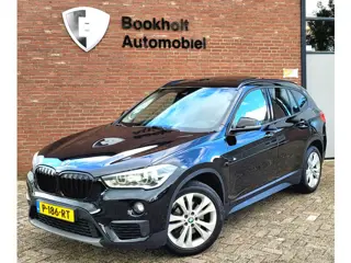 BMW X1 SDrive18i Panorama, Camera, All-season (Pirelli), M-grille, 18"