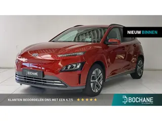 Hyundai Kona EV Fashion 64 kWh | Trekhaak | Camera | Stoelverwarming | Navigatie |