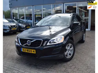 Volvo XC60 2.0T Kinetic | AUTOMAAT | CLIMATE CONTROL | VOOR EN ACHTER PARKEER SENOREN | CRUISE CONTR