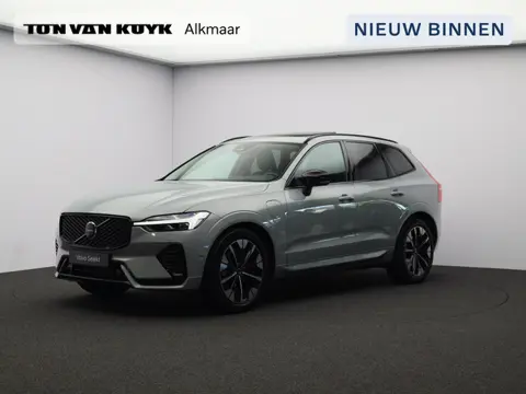 Volvo XC60 2.0 T6 Plug-in hybrid AWD Ultra Dark / Trekhaak / Luchtvering / Head-Up Display / 360 Cam