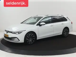 Volkswagen Golf Variant 1.5 eTSI Life Business | Trekhaak | Camera | Stoelverwarming | Apple Carplay
