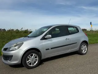 Renault Clio 1.6-16V Dynamique Luxe INCL NW APK & GARANTIE !