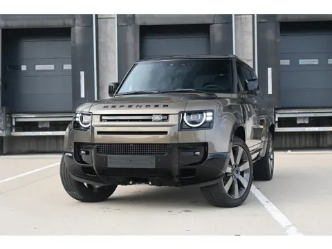 Land Rover Defender 110 2.0 P300e 110 X-Dynamic HSE