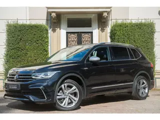 Volkswagen Tiguan Allspace 2.0 TSI R-Line Business 7p. TREKHAAK | HEAD UP | CARPLAY | CAMERA | 1E EI
