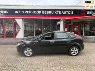 Ford Focus 2.0-16V Titanium - 5drs - Carplay - Leer - Inr M