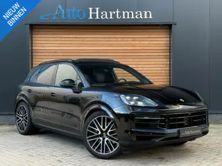 Porsche Cayenne 3.0 E-Hybrid Black Edition MASSAGE|PASSENGER-DISPLAY|SPORTUITLAAT|TREKHAAK|PANO|BOSE