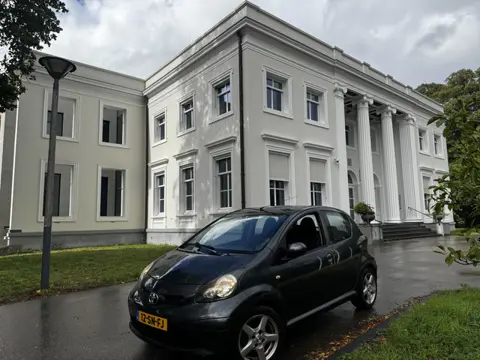 Toyota Aygo 1.0-12V + (bj 2006)