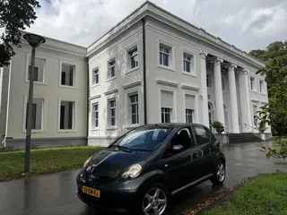 Toyota Aygo 1.0-12V + (bj 2006)