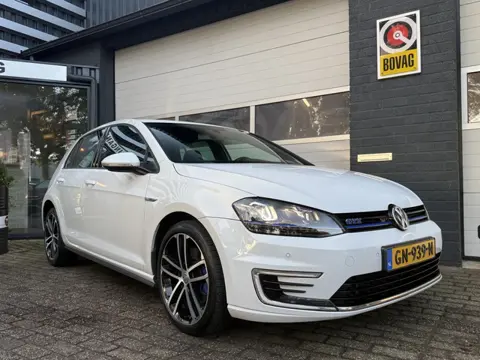 Volkswagen Golf 1.4 TSI GTE (bj 2015, automaat)