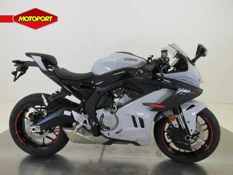 CFMOTO 675SR-R (bj 2026)