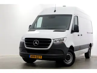 Mercedes-Benz Sprinter 317 CDI 170pk 9G Automaat L2H2 RWD Airco/2x Schuifdeur/Trekhaak 3500kg 05-202