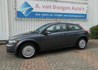 VOLVO C30 1.8 MOMENTUM,Stoelverw,Schuifdak,Trhaak,APK 22-9-27