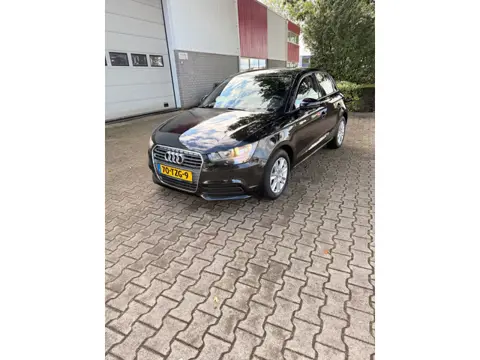Audi A1 Sportback 1.4 TFSI Attraction Pro Line Business