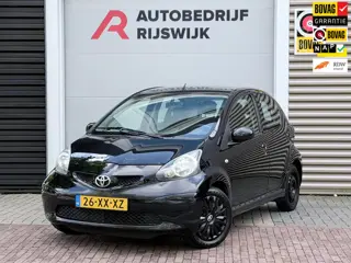 Toyota Aygo 1.0-12V + AppleCarPlay