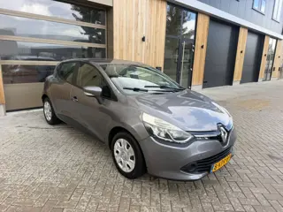 Renault Clio 0.9 TCe Expression 5Drs|Airco|Parkeersensoren|Nieuwe APK