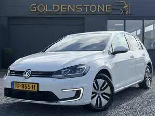 Volkswagen e-Golf ✓SOH 84,55%✓Carplay✓Navi✓LED✓Clima✓Cruise✓Pdc V+A✓Lm velgen✓N.A.P✓Apk tot 07-2027
