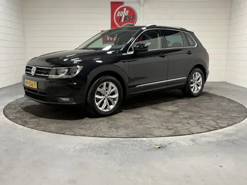 Volkswagen Tiguan 1.4 TSI ACT Comfortline Business, Org NL auto, Lage km stand, Nieuwstaat, Clima, C