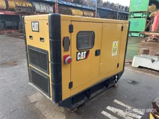Cat DE33EO 33 kVA Skid-Mounted Generator Set (bj 2017)
