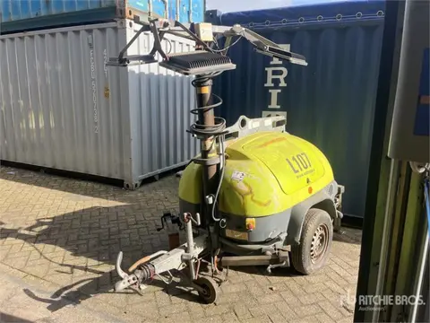 TCP Eco-Lite Light Tower