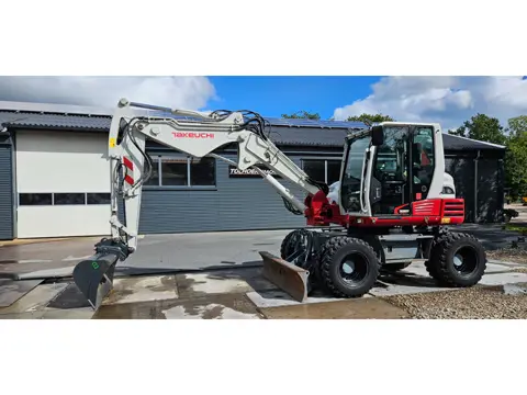 Takeuchi TB 295W (bj 2016)