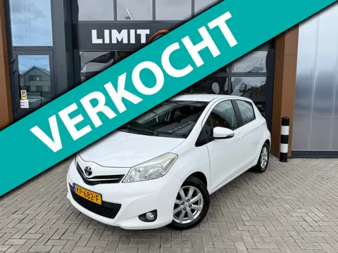 Toyota Yaris 1.0 VVT-i Comfort/Airco/Elek.Ramen/Trekhaak/Lmv/Nap
